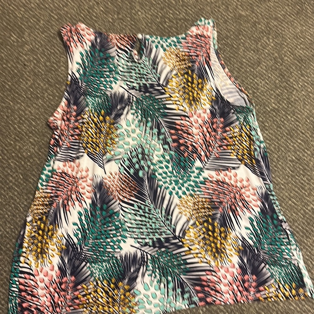 iGenJun brand feather tank top - Picture 3 of 3